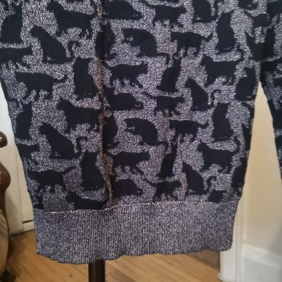 3/$20 H&M black cat pullover sweater - Picture 7 of 12